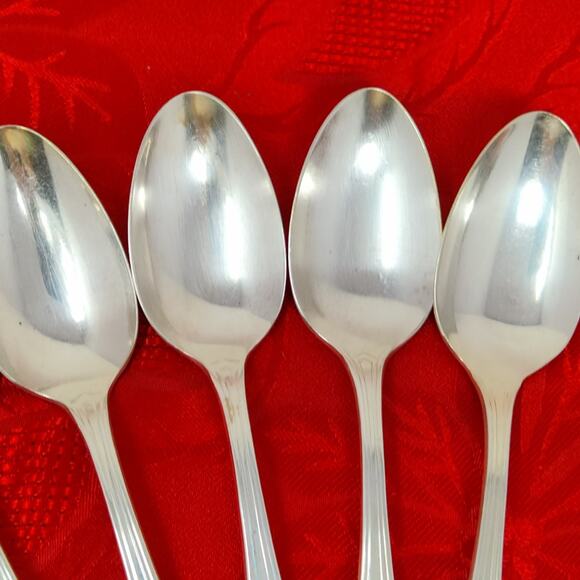 6X Tbsp Antique Rogers Bros IS Silhouette Silver Plated Table Spoons - Picture 6 of 12